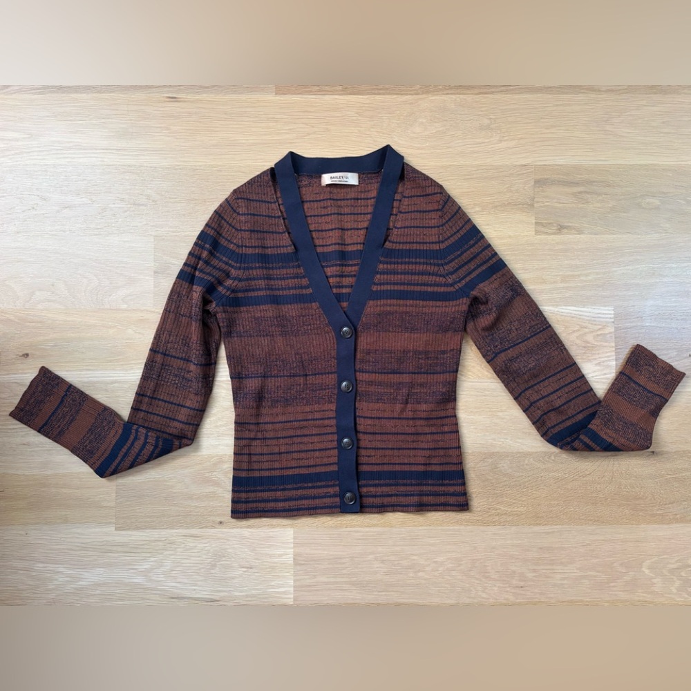 Bailey 44 Melly Sweater Top Brown Dark Blue Cardigan Button Up Blouse Size M